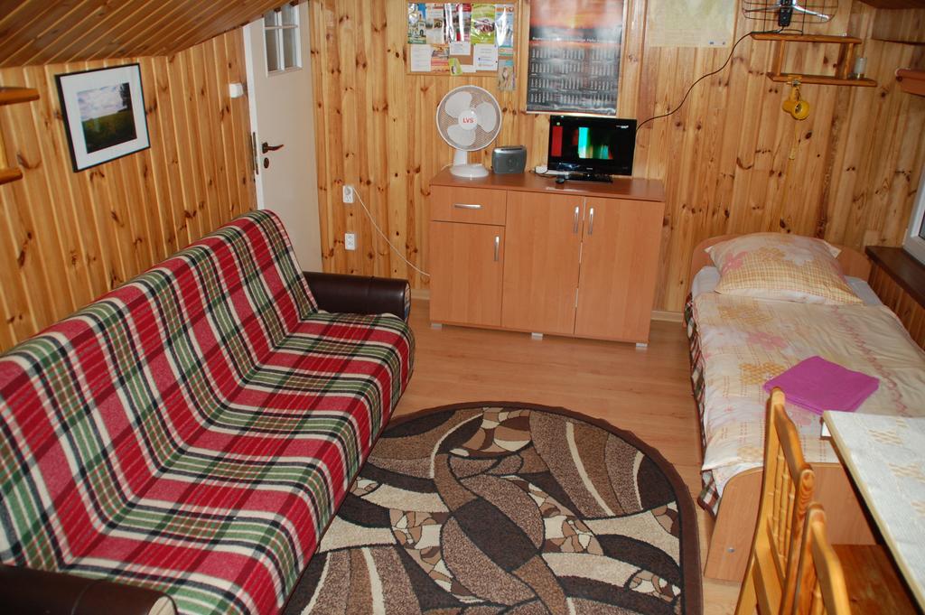 Agroturystyka Pod Swierkami Nadrybie Room photo